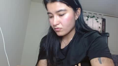 Snapshot of trebol_4 chatting on June 2026 07:03:02 PM trebol_4 online show from June 2026 07:03:02 PM
