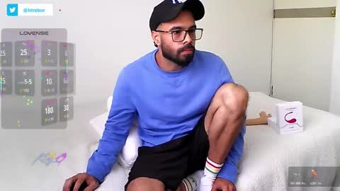 Hunter man online show from February 2026 06:48:01 PM