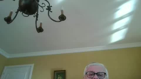Snapshot of trekbeestje1 chatting on March 2026 07:56:01 AM trekbeestje online show from March 2026 07:56:01 AM