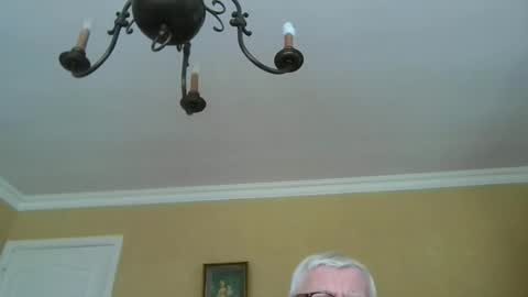 Snapshot of trekbeestje1 chatting on May 2026 11:28:01 AM trekbeestje online show from May 2026 11:28:01 AM