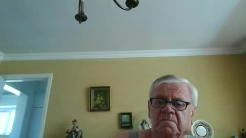 Snapshot of trekbeestje1 chatting on June 2026 07:25:01 AM trekbeestje online show from June 2026 07:25:01 AM