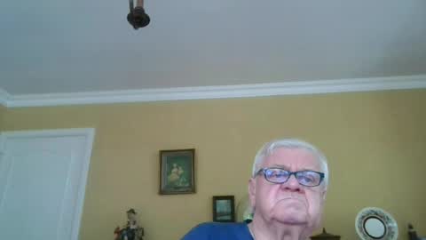 Snapshot of trekbeestje1 chatting on July 2026 07:54:02 AM trekbeestje online show from July 2026 07:54:02 AM
