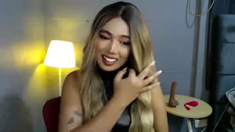 trexie_fucks15 online show from November 2025 03:34:02 PM