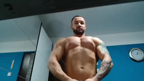 Snapshot of tridentmuscles chatting on January 2025 11:12:01 PM tridentmuscles online show from January 2025 11:12:01 PM
