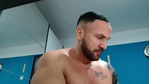 Snapshot of tridentmuscles chatting on January 2025 10:26:01 PM tridentmuscles online show from January 2025 10:26:01 PM