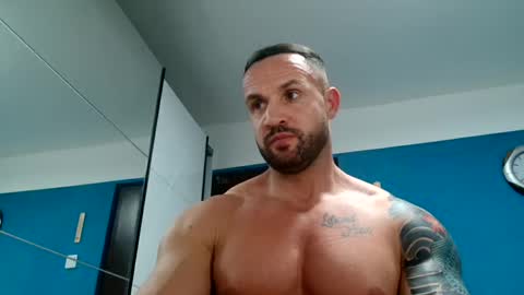 Snapshot of tridentmuscles chatting on February 2025 04:00:02 PM tridentmuscles online show from February 2025 04:00:02 PM