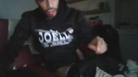 triestjoe online show from April 2026 02:01:01 AM