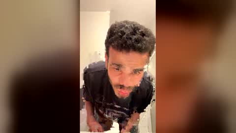 trifling_smok3 online show from April 2026 11:09:02 PM