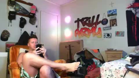 Snapshot of trillnonymau5 chatting on January 2025 10:29:02 PM trillnonymau5 online show from January 2025 10:29:02 PM