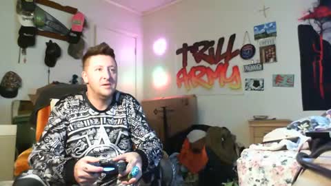 Snapshot of trillnonymau5 chatting on January 2025 05:11:02 PM trillnonymau5 online show from January 2025 05:11:02 PM