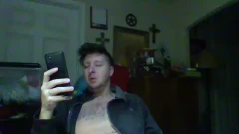 Snapshot of trillnonymau5 chatting on January 2025 11:35:01 AM trillnonymau5 online show from January 2025 11:35:01 AM