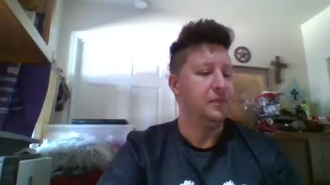 Snapshot of trillnonymau5 chatting on January 2025 05:11:01 PM trillnonymau5 online show from January 2025 05:11:01 PM