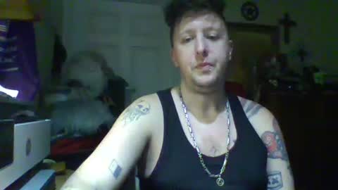 Snapshot of trillnonymau5 chatting on January 2025 05:45:02 AM trillnonymau5 online show from January 2025 05:45:02 AM