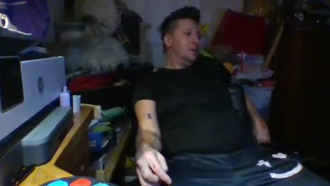 Snapshot of trillnonymau5 chatting on January 2025 03:37:01 AM trillnonymau5 online show from January 2025 03:37:01 AM