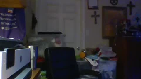 Snapshot of trillnonymau5 chatting on February 2025 03:22:01 AM trillnonymau5 online show from February 2025 03:22:01 AM