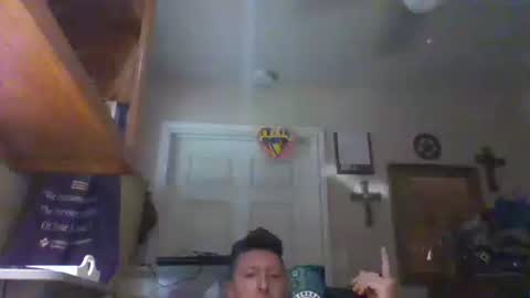 Snapshot of trillnonymau5 chatting on February 2025 11:03:02 PM trillnonymau5 online show from February 2025 11:03:02 PM