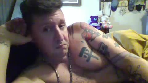 Snapshot of trillnonymau5 chatting on February 2025 05:12:02 AM trillnonymau5 online show from February 2025 05:12:02 AM