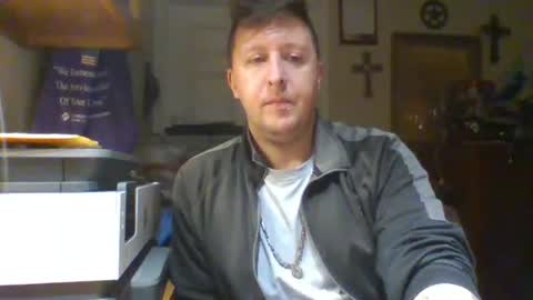 Snapshot of trillnonymau5 chatting on February 2025 02:29:02 AM trillnonymau5 online show from February 2025 02:29:02 AM