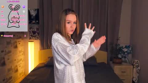 Bubbles online show from October 2025 07:08:01 PM