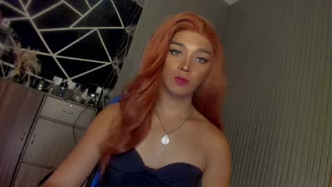 Snapshot of trinityfucksyou chatting on January 2025 12:11:02 PM Ms Ella online show from January 2025 12:11:02 PM