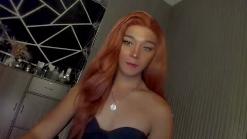 Snapshot of trinityfucksyou chatting on February 2025 03:17:01 PM Ms Ella online show from February 2025 03:17:01 PM