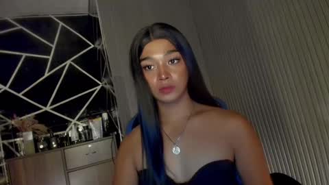 Snapshot of trinityfucksyou chatting on March 2025 06:46:01 AM Ms Ella online show from March 2025 06:46:01 AM