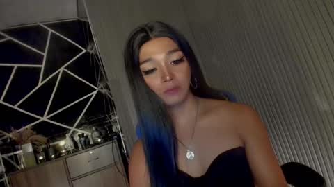 Snapshot of trinityfucksyou chatting on March 2025 12:20:01 PM Ms Ella online show from March 2025 12:20:01 PM