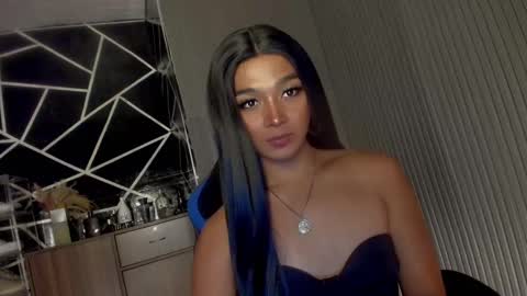 Snapshot of trinityfucksyou chatting on March 2025 05:28:01 PM Ms Ella online show from March 2025 05:28:01 PM