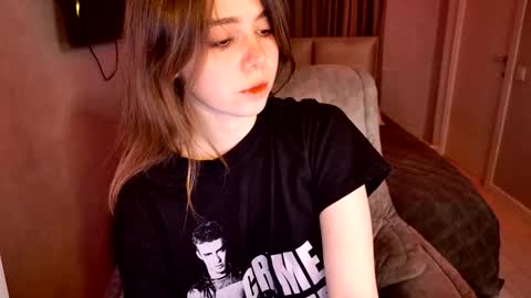 tripleprinces online show from November 2025 05:39:02 PM