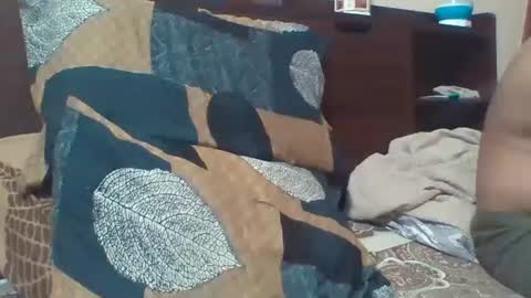 Snapshot of triplexxx007 chatting on February 2025 04:10:02 PM Raaz keeps ur Raaz online show from February 2025 04:10:02 PM