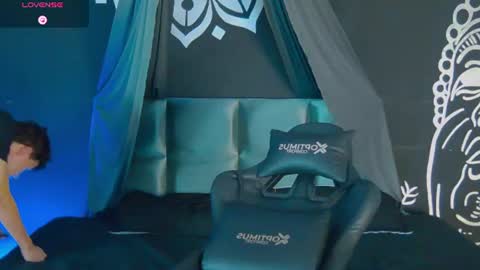 Snapshot of trisstan_kane chatting on June 2026 11:40:02 AM trisstan_kane online show from June 2026 11:40:02 AM