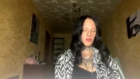  Sofa Im new here and so far I do not take off the panties online show from October 2025 08:22:01 PM