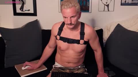 Snapshot of tristancarterx chatting on January 2026 03:33:01 AM Tristan Carter online show from January 2026 03:33:01 AM