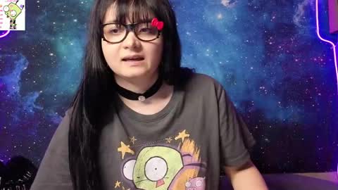 trixiedoescamcam online show from April 2026 01:42:02 AM