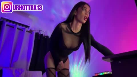 trixieemerald online show from December 2025 08:58:01 PM