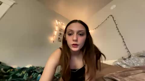 Snapshot of trixilee24 chatting on February 2025 01:52:02 AM Trixi online show from February 2025 01:52:02 AM