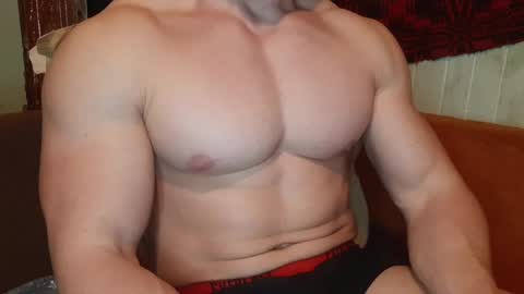 Troncq online show from February 2025 06:58:01 PM