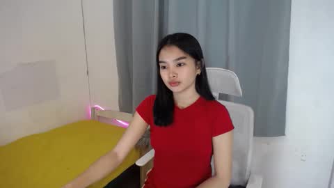 Snapshot of tropicalmuse chatting on December 2025 05:23:01 AM Ash online show from December 2025 05:23:01 AM