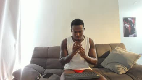Snapshot of troykhalil chatting on June 2026 07:26:02 PM Troy Khalil online show from June 2026 07:26:02 PM