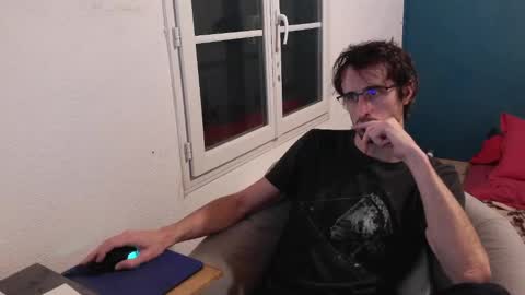 trucdeoufouf online show from January 2025 06:21:01 PM