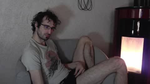 trucdeoufouf online show from February 2025 09:08:02 PM