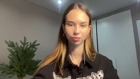 tryme_muse online show from January 2026 05:07:01 PM