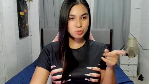 Snapshot of ts_barbie28 chatting on June 2026 12:22:01 PM KC online show from June 2026 12:22:01 PM