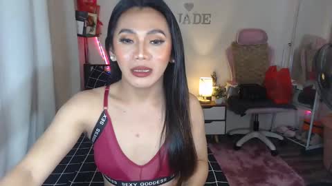 Jade online show from December 2024 12:18:01 AM