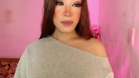 Snapshot of ts_romantika69 chatting on June 2026 07:44:01 AM The Girl Named Romantika online show from June 2026 07:44:01 AM