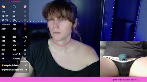 Ellie Ryder online show from October 2025 12:44:02 AM
