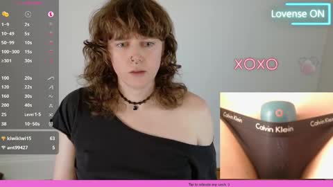 Ellie Ryder online show from April 2026 01:41:01 AM