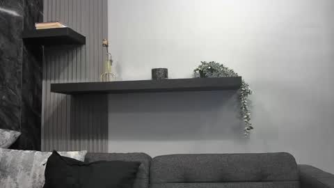 Lexi Longg online show from March 2026 02:17:02 AM