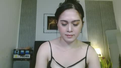 Snapshot of tsnathaliasilvana chatting on January 2025 11:35:01 AM Bella Ratbu online show from January 2025 11:35:01 AM