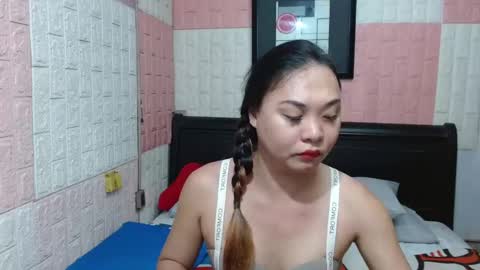 Snapshot of tssimplycutiets chatting on February 2026 10:35:01 AM Kirei online show from February 2026 10:35:01 AM